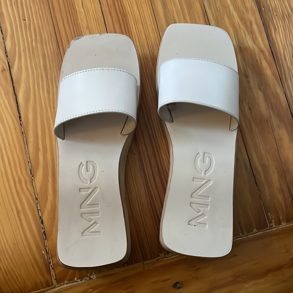 Mango Sandals - Picture 2 of 5